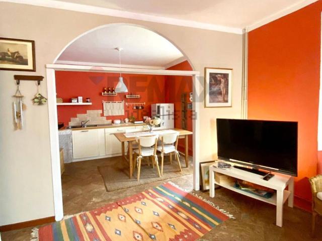 Casa in vendita a Gravedona ed Uniti, Gravedona