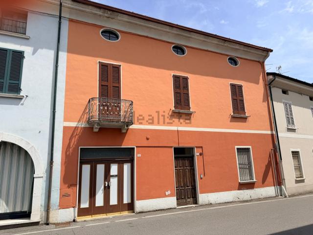 Casa in vendita a Pralboino, Lombardia