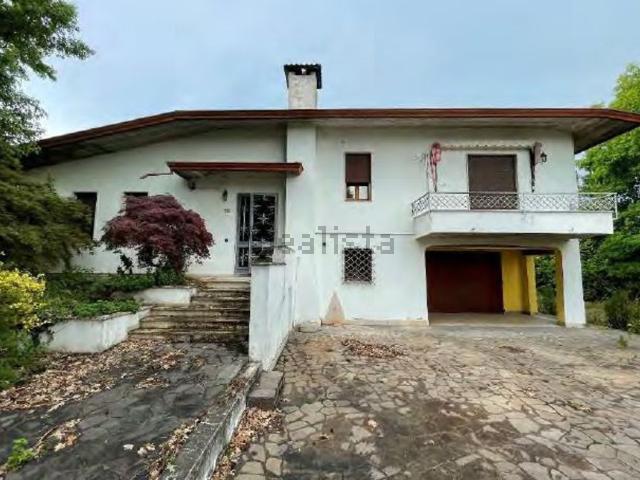 Casa in vendita a Grossa, Gazzo