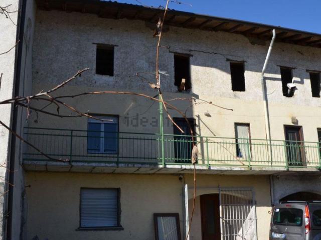 Casa in vendita a Endine Gaiano, Lombardia