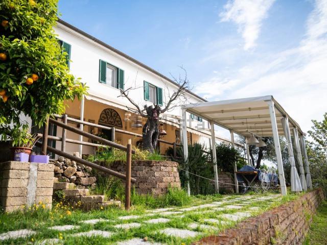 Casa in vendita a Pietreto, Collesalvetti