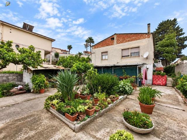 Casa in vendita a San Giuseppe - Santa Teresa - Parteolla, Casteddu/Cagliari