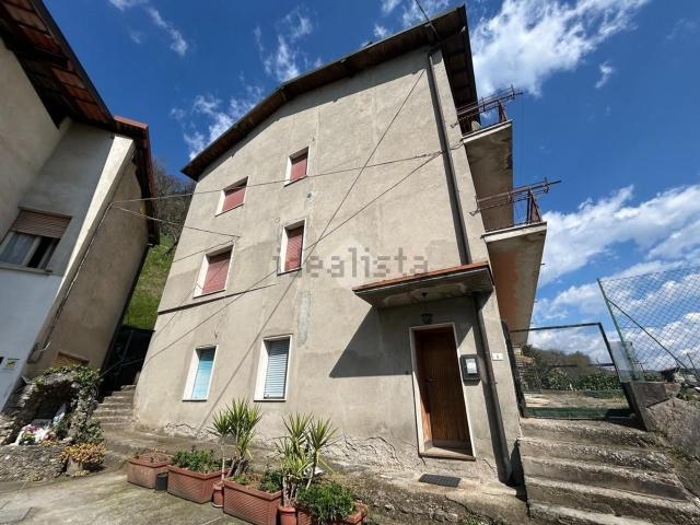 Casa in vendita a Bruntino, Villa D'almè