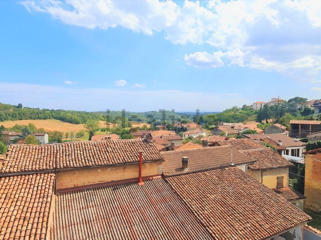Casa in vendita a Piemonte, Asti