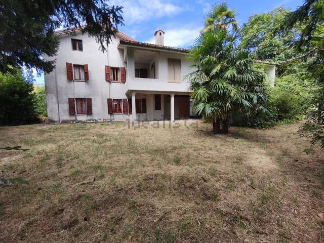 Casa in vendita a Gemona Del Friuli, Friuli-Venezia Giulia