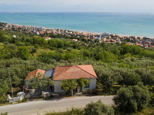 Casa in vendita a San Silvestre, Silvi