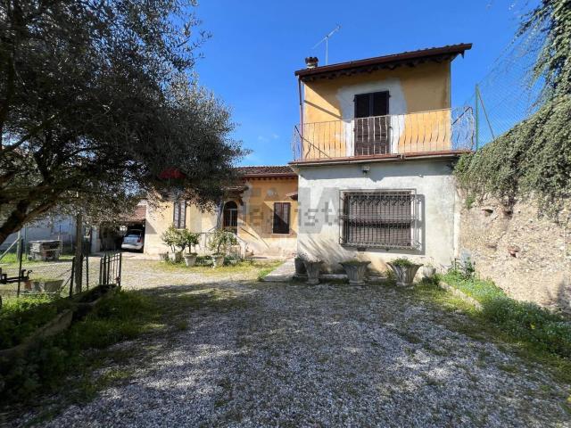 Casa in vendita a Castiglione Delle Stiviere, Lombardia