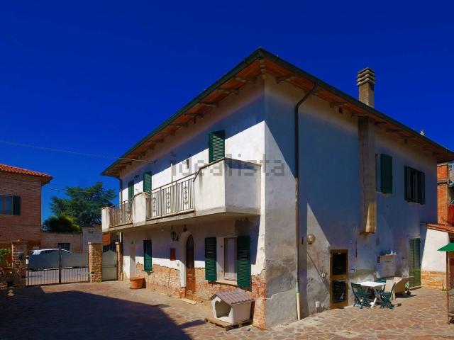 Casa in vendita a Acquaviva, Abbadia Di Montepulciano