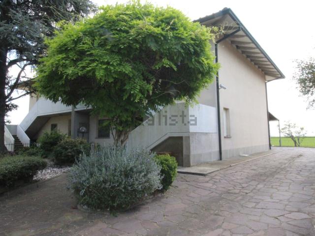 Casa in vendita a Nuovo Circondario Imolese, Medicina