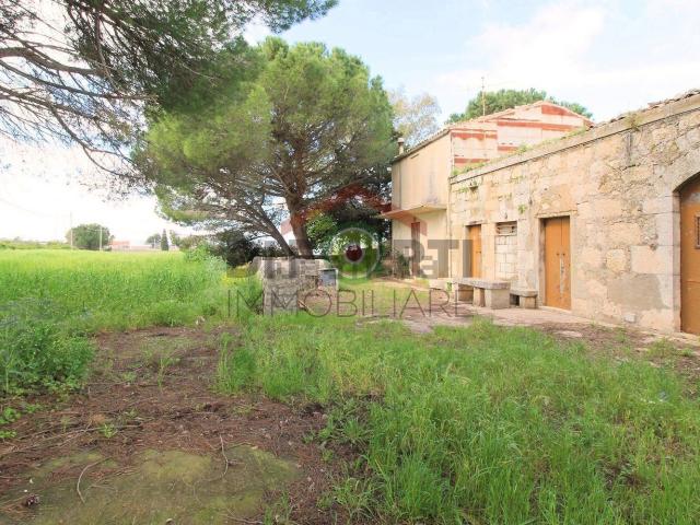 Casa in vendita a Cimillà, Ragusa