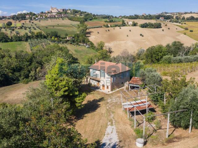 Casa in vendita a Marche, Fermo