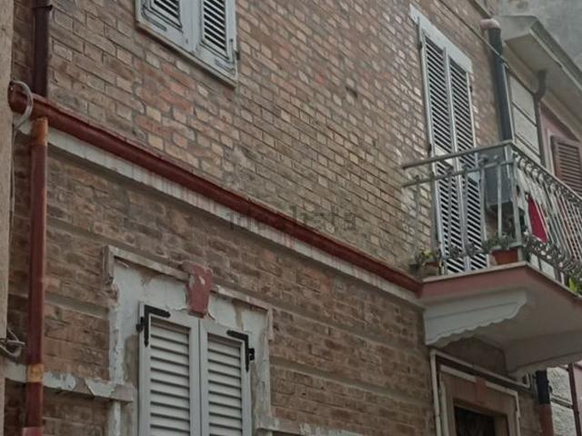 Casa in vendita a Marche, Macerata