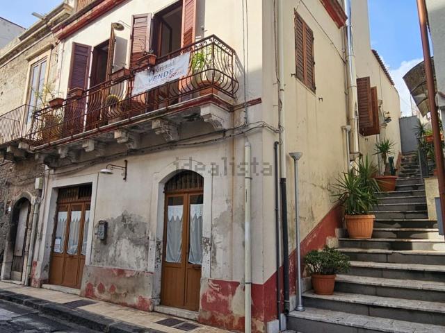 Casa in vendita a Nizza Di Sicilia, Sicilia