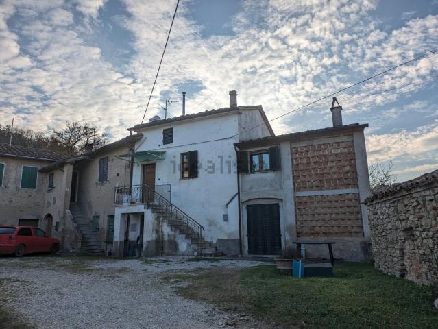 Casa in vendita a San Leo Bastia, Umbria