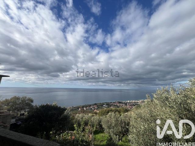 Casa in vendita a Calabria, Cosenza