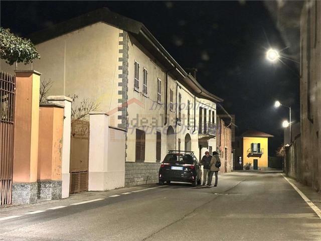 Casa in vendita a Piemonte, Novara
