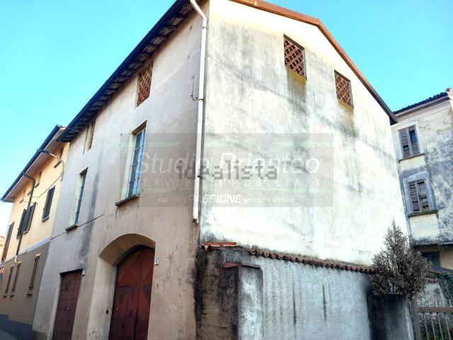 Casa in vendita a Montesiro, Besana In Brianza