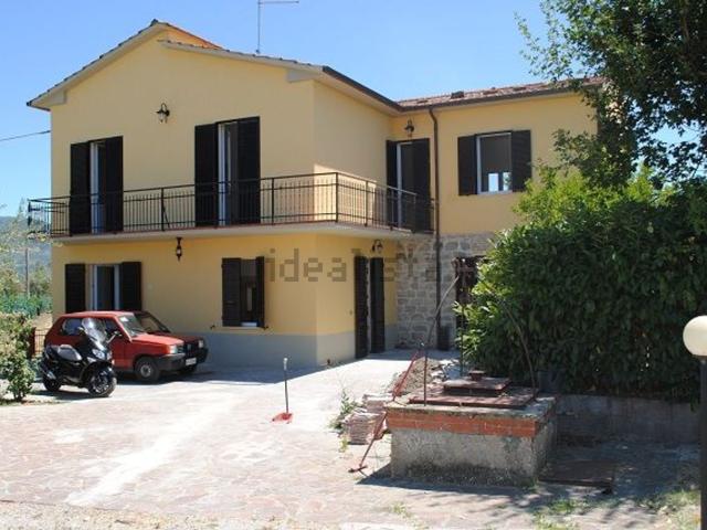 Casa in vendita a Tavarnelle-Sant'Eusebio, Cortona