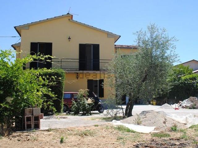Casa in vendita a Tavarnelle-Sant'Eusebio, Cortona