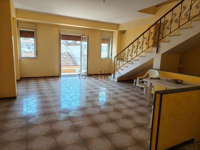 Casa in vendita a Riposto, Sicilia