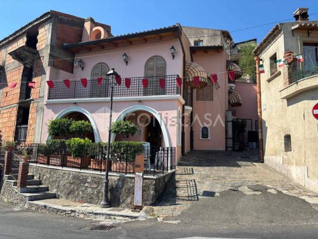 Casa in vendita a Savoca, Sicilia