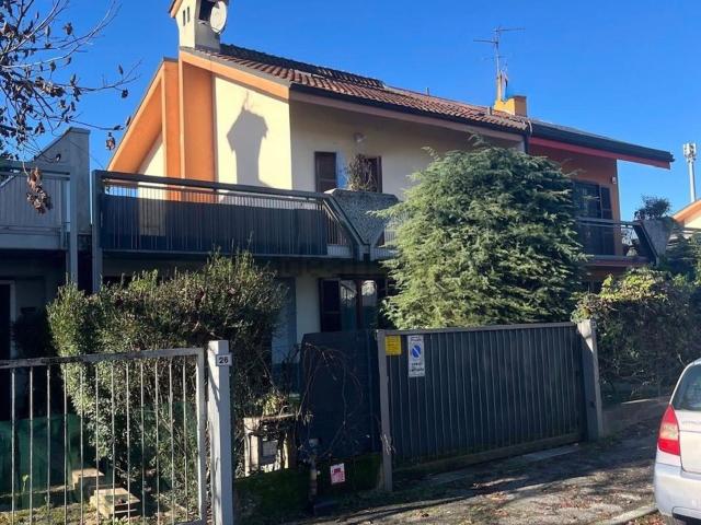 Casa in vendita a Sant'Alessandro, Villasanta