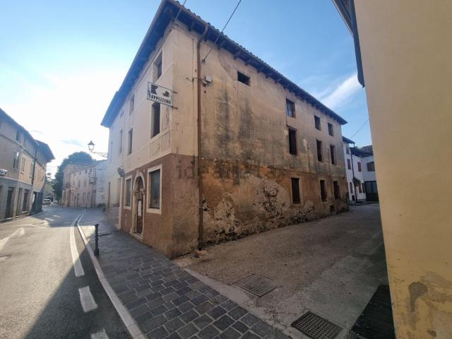 Casa in vendita a Breganze, Veneto