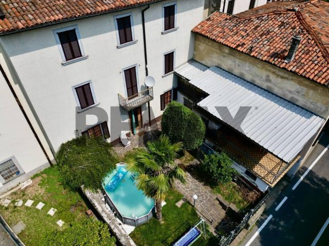 Casa in vendita a Almenno San Salvatore, Lombardia
