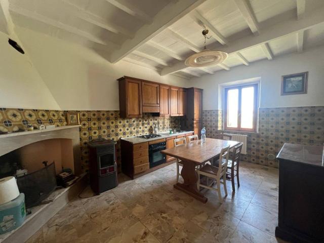 Casa in vendita a Chianni, Toscana