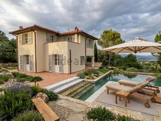 Casa in vendita a Rosignano Marittimo, Toscana
