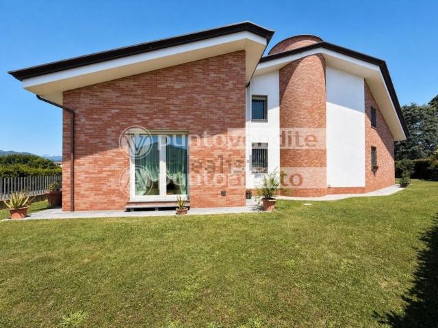 Casa in vendita a San Cassiano a Vico, Bagni Di Lucca Ponte