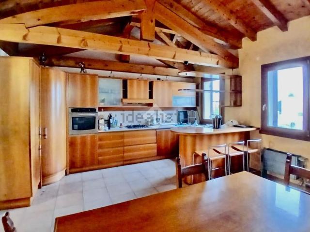 Casa in vendita a Teolo, San Biagio