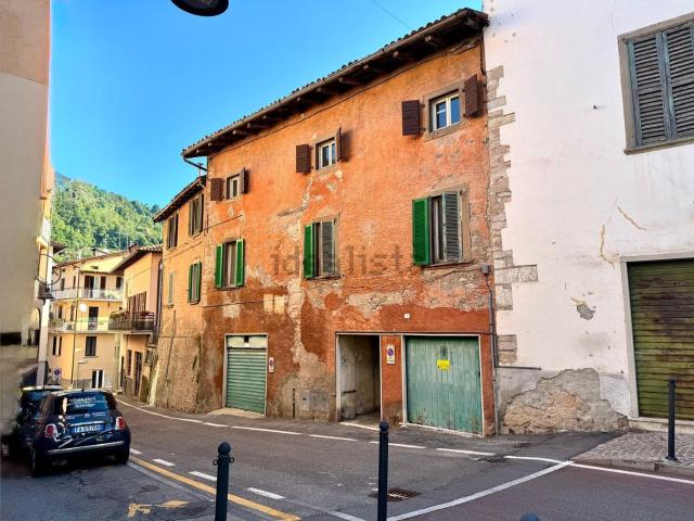 Casa in vendita a Bruntino, Villa d'Almè