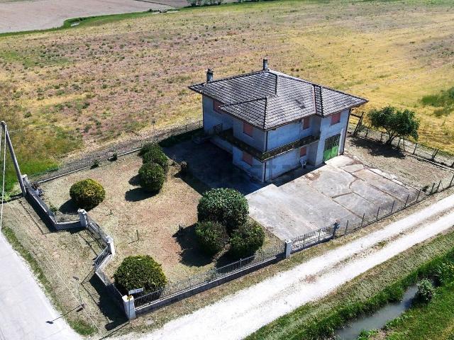 Casa in vendita a Bevilacqua, Veneto