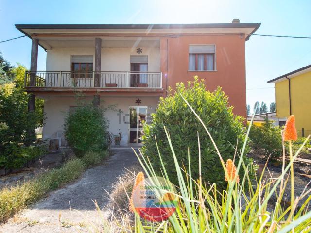 Casa in vendita a Berra, Riva del Po