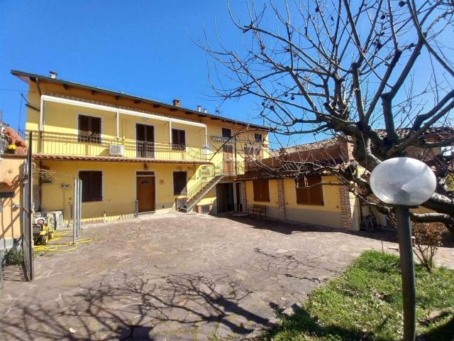Casa in vendita a Piemonte, Asti
