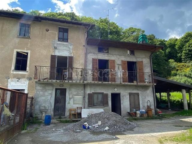 Casa in vendita a Ponte Tresa, Lavena Ponte Tresa