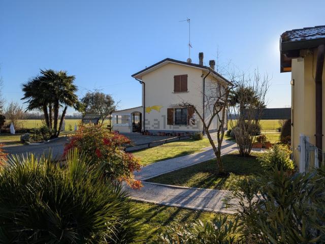 Casa in vendita a Unione dei comuni del Sorbara, Nonantola