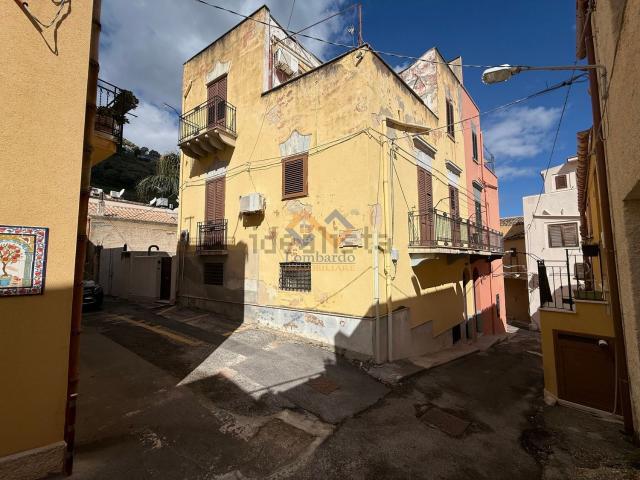 Casa in vendita a Castellammare Del Golfo, Sicilia