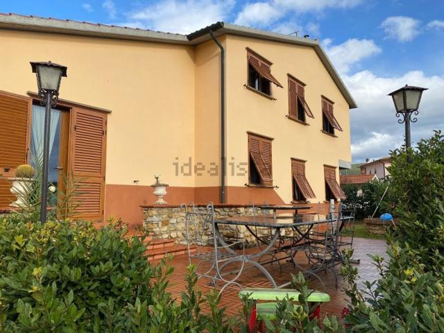 Casa in vendita a Venturina Terme, Campiglia Marittima