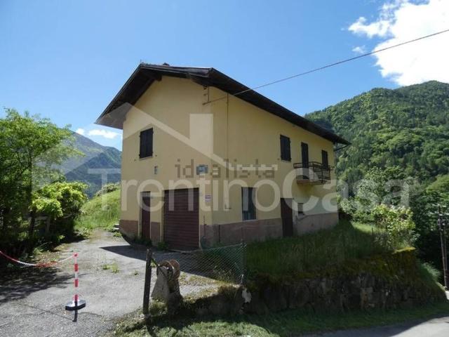 Casa in vendita a Comunità delle Giudicarie, Bersone