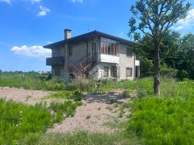 Casa in vendita a Piove Di Sacco, Veneto