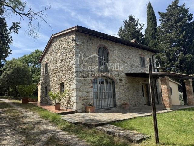 Casa in vendita a Carmignano, Toscana