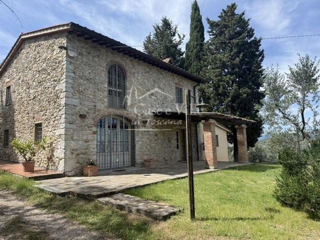 Casa in vendita a Carmignano, Toscana