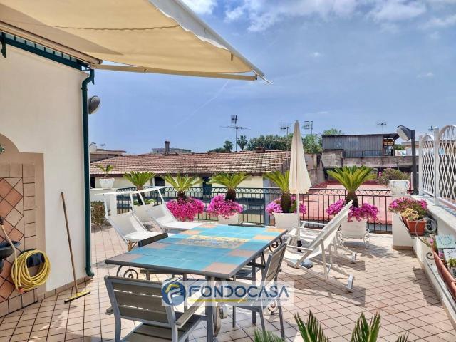 Casa in vendita a Sant'antimo, Campania