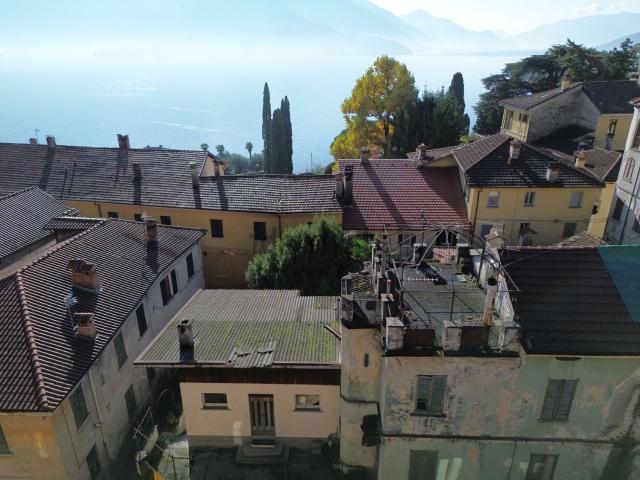 Casa in vendita a Gravedona ed Uniti, Gravedona