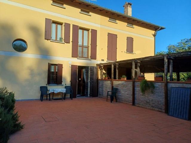 Casa in vendita a Bomporto, Modena