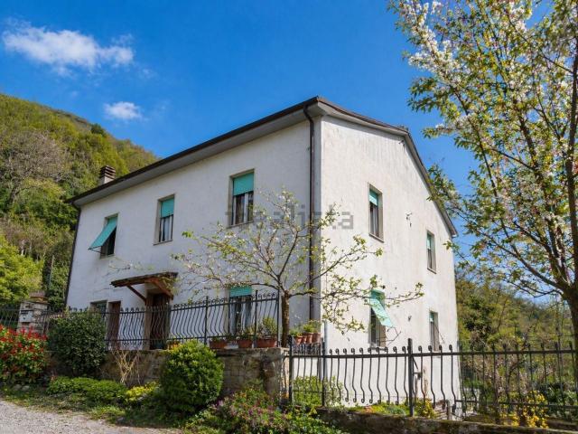 Casa in vendita a Mazzelvetta II, Terni