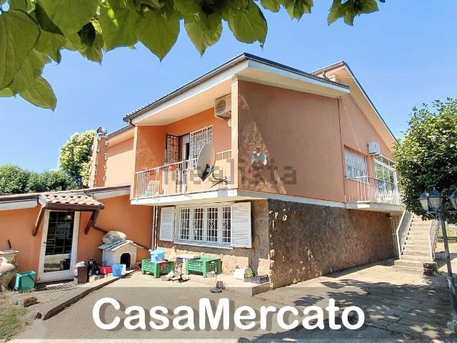 Casa in vendita a Roma Capitale, Lazio
