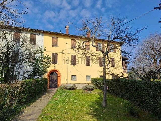 Casa in vendita a Unione di comuni Terre di Castelli, Zocca